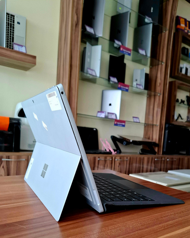 تبلت مایکروسافت Surface Pro 7 plus | 16GB RAM | 256GB | I5