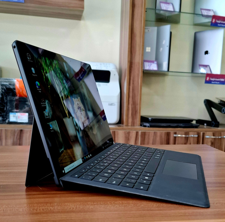 سرفیس پرو 7 (Surface pro 7) 256 گیگابایت رم 8 / i5-1035G4