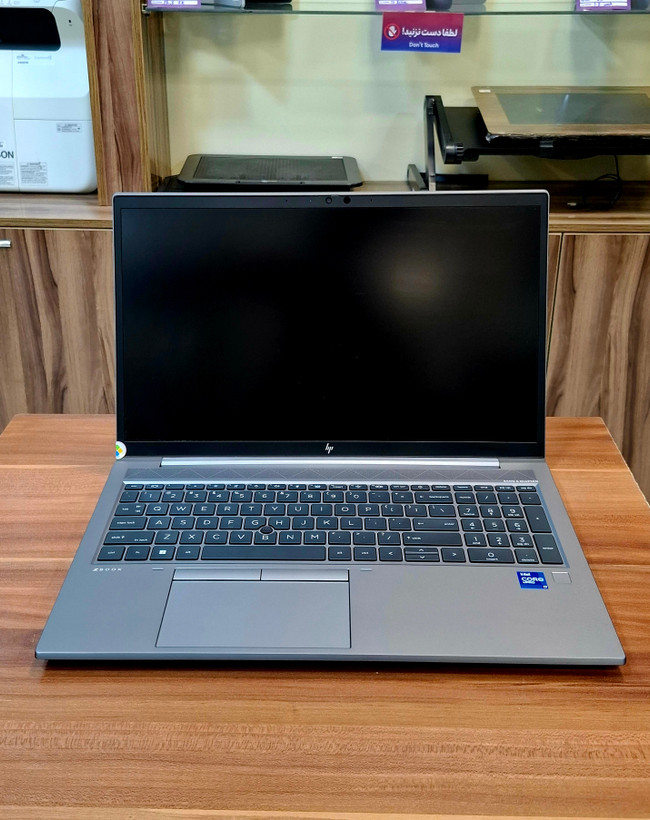 نوت بوک استوک hp zbook firfly 15g8/i7 2021/16/512/4g