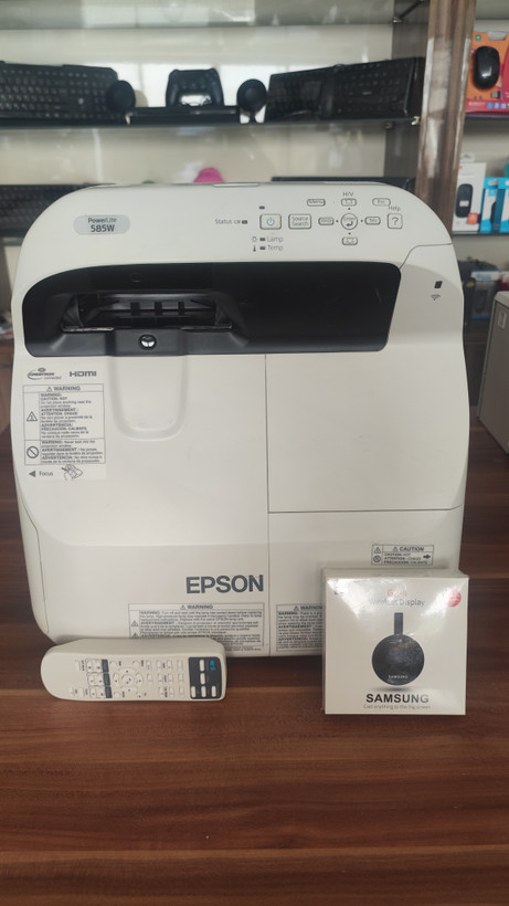 ویدئو پروژکتور اپسون مدل EPSON EB-585W کارکرده (استوک)